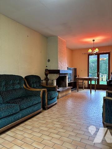 AUBEVOYE. Dans quartier calme, maison vivable de plain-pied 3 ch