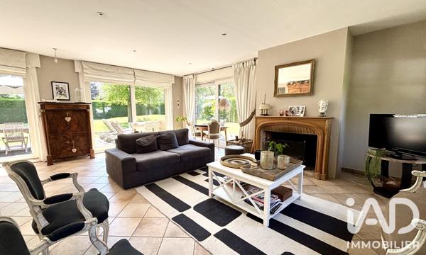Maison à vendre 6 pièces 153 m² Croix