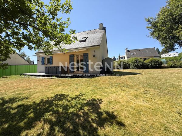 Jolie maison de 2003 à vendre à MOREAC, 3 chambres, garage et son jardin de 650 m²