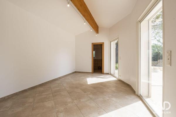 Maison à vendre 6 pièces 300 m² Vaison-la-Romaine