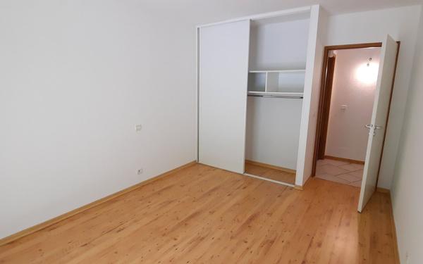 Maison à louer    6 pièces • 238,27 m2 Chens-sur-Léman