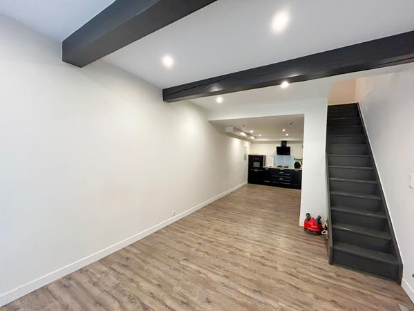 Jolie maison de village Thuir 3 pièce(s), cour