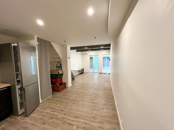 Jolie maison de village Thuir 3 pièce(s), cour