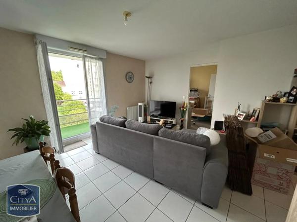 Appartement à louer 3 pièces 54.52m² Vichy (03200)