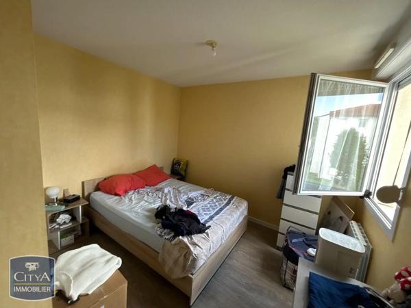 Appartement à louer 3 pièces 54.52m² Vichy (03200)