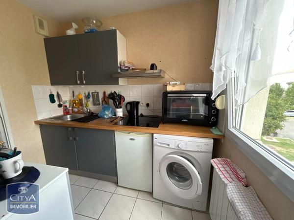 Appartement à louer 3 pièces 54.52m² Vichy (03200)