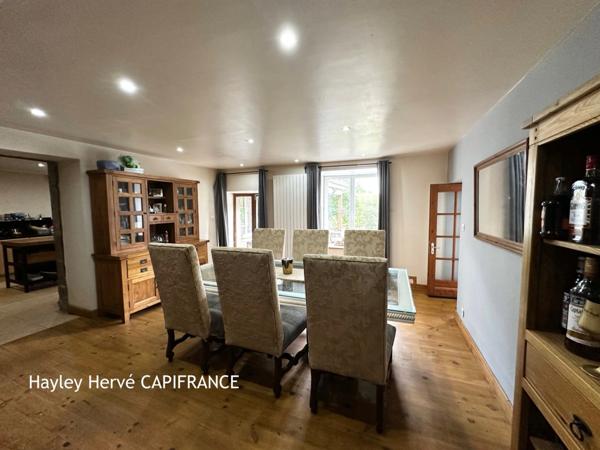 Dpt MANCHE(50), Propriété avec trois étangs sur 1,4 hectare en Normandie – Maison de charme proche Vire et Mont-Saint-Michel