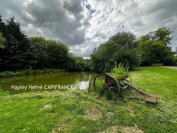 Dpt MANCHE(50), Propriété avec trois étangs sur 1,4 hectare en Normandie – Maison de charme proche Vire et Mont-Saint-Michel