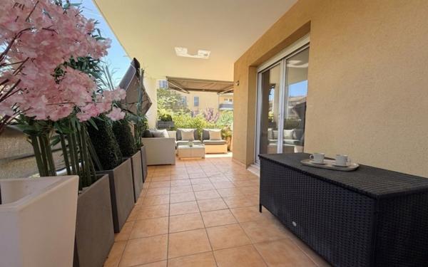 Appartement à vendre    4 pièces • 86 m2 Aix-en-Provence