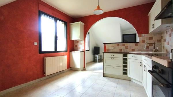 Maison à vendre 6 pièces COMBRIT (29)