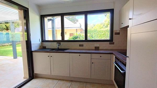 Maison à vendre 6 pièces COMBRIT (29)