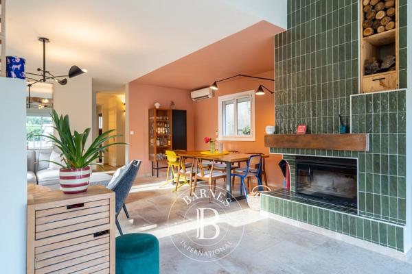 Cassis, Maison 5 Chambres -  203 m² à vendre