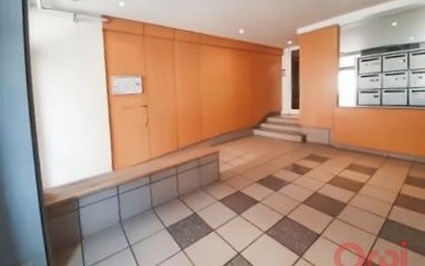 Appartement à vendre    4 pièces • 87,37 m2 Saint-Denis