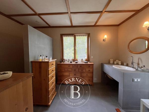 Thury-Harcourt, Maison 5 Chambres -  320 m² à vendre