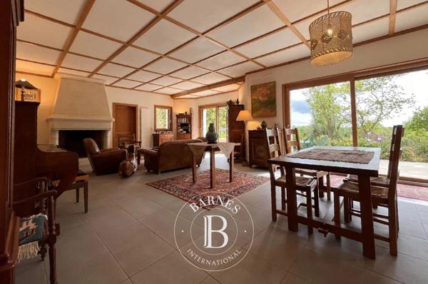 Thury-Harcourt, Maison 5 Chambres -  320 m² à vendre