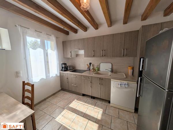 Une maison d'exception : pièce de vie de 50 m²,  3 suites + 3 chambres, dépendance