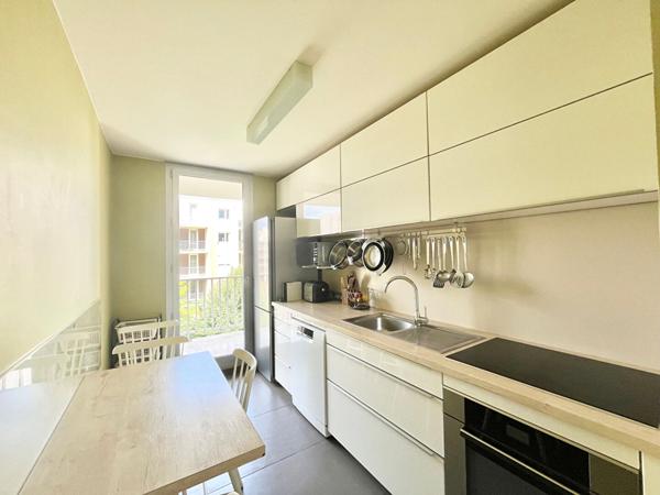 A VENDRE appartement à Caen 4 pièce(s) 85 m2 - Balcon terrasse -  proche centre - orientation sud ouest