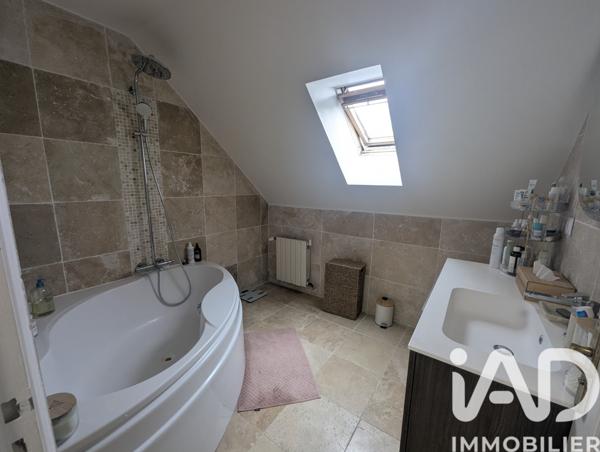 Maison à vendre 6 pièces 138 m² Jouars-Pontchartrain