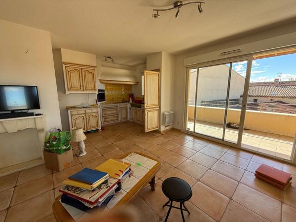 VALRÉAS, 84600 Enclave des Papes