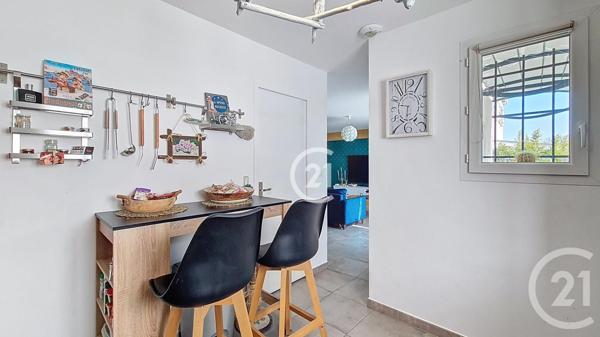 Maison à vendre  4 pièces - 93,04 m2 MAS THIBERT - 13