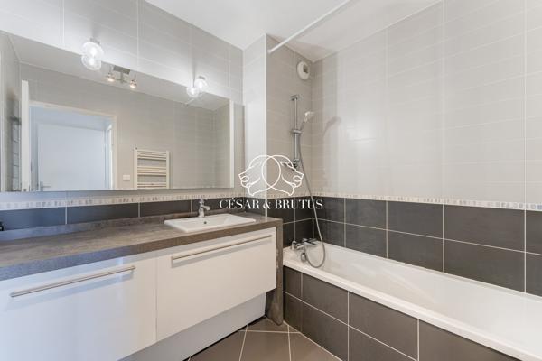 LYON 4 – EXCLUSIVITÉ : T3 DE STANDING AVEC TERRASSE DE 22 M²
