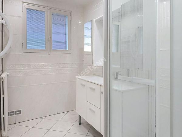 Saint-Jean-de-boiseau - Maison évolutive de 2 chambres avec jardin et garage et T2 indépendant