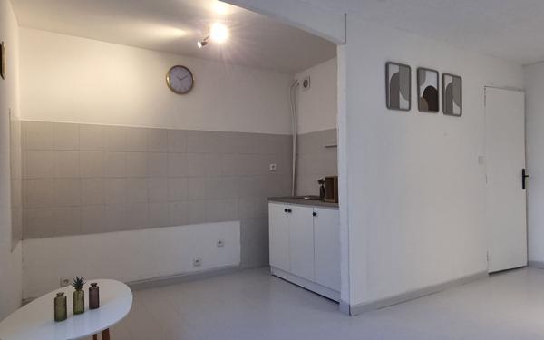 Appartement à louer    2 pièces •  Alès