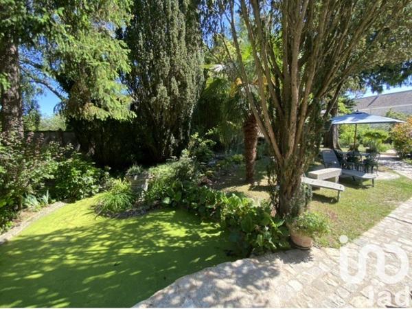 Maison à vendre 7 pièces 190 m² Achères-la-Forêt