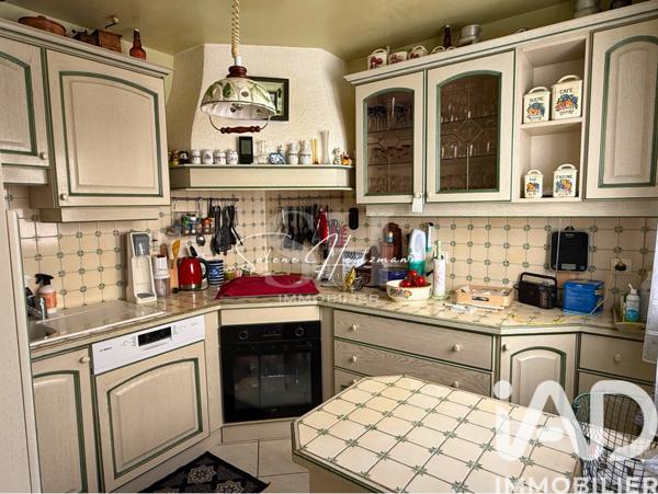 Maison à vendre 5 pièces 109 m² Saint-Germain-Laval