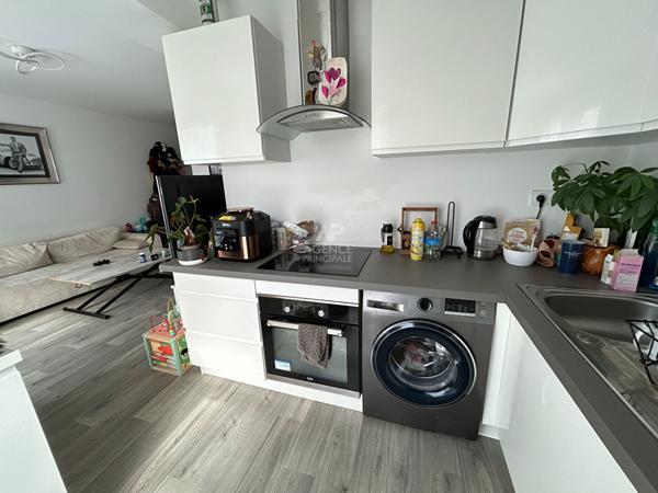 Appartement Poissy 2 pièces 41 m2 €184 000 ** - Référence 9119