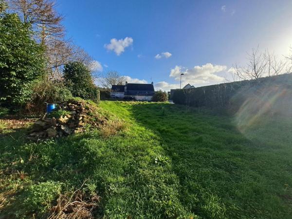 Terrain à Batir à vendre à Pleuven dans le Finistère (29170), ref : 001/1619   
Le Bourg