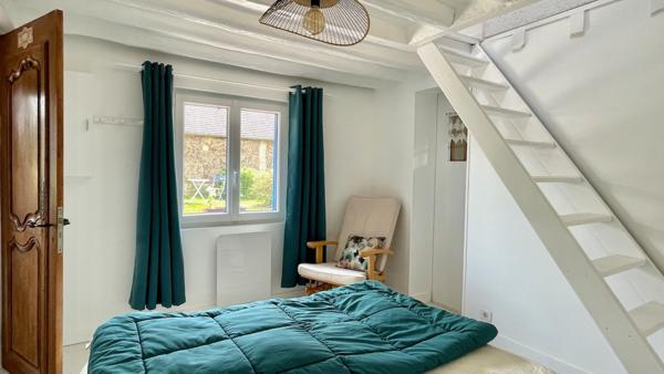Maison
                                                                                                                                                                                                                                                                                                                        6 pièce(s)                                                                                                                                                                                                          2 chambre(s)                                                                                                                                                                                                          90  m²
