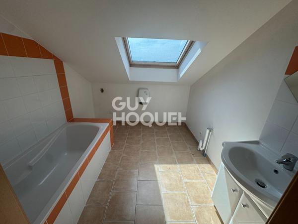 Ruoms, proche Commerces 4 pièce(s) 98 m2