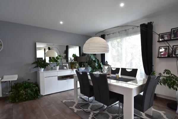 Maison Trelaze 4 pièce(s) 102 m2