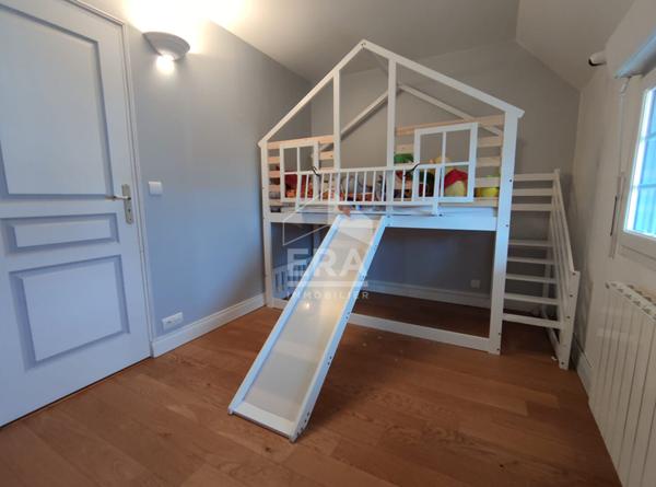 Maison Sainville 5 pièce(s) 150 m2