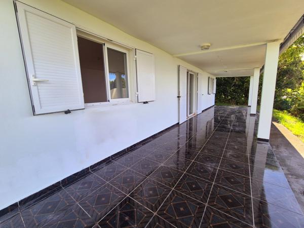 Sainte-Marie / Beaumont : Maison F4 (3 chambres) avec Vue, parcelle de 720 m2