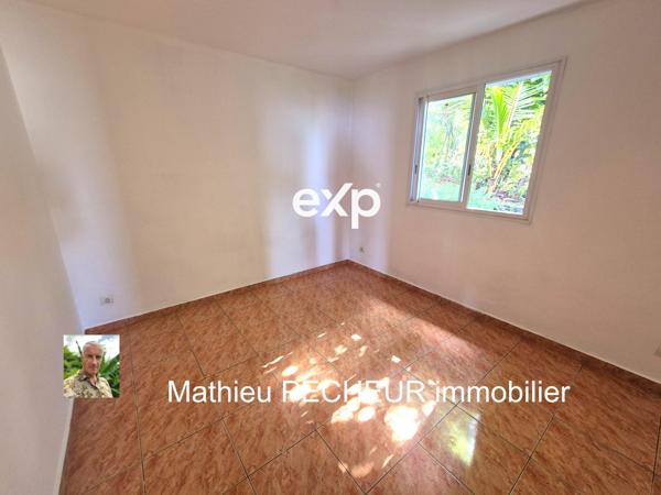 Sainte-Marie / Beaumont : Maison F4 (3 chambres) avec Vue, parcelle de 720 m2
