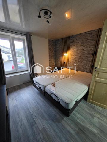 Ensemble Immobilier de deux maisons, garage et Terrain