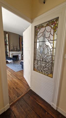 Maison - 9 pièces - 205 m²