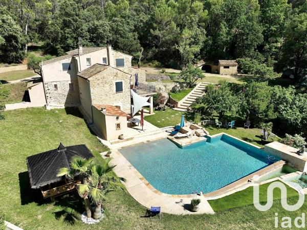 Mas 5 pièces de 165 m² à Piolenc (84420)