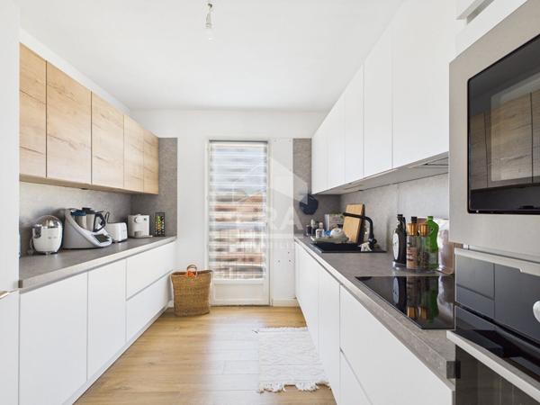 APPARTEMENT 75M² EN PLEIN CENTRE DE SAINT-FLORENT