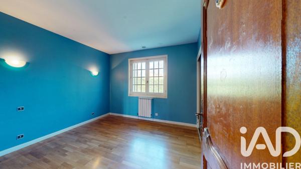 Maison à vendre 8 pièces 245 m² Francheville