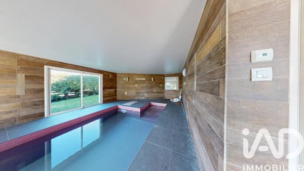 Maison à vendre 8 pièces 245 m² Francheville