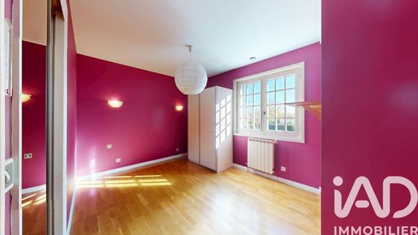 Maison à vendre 8 pièces 245 m² Francheville