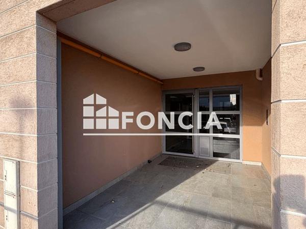 Location Appartement 2 pièces 38.1 m² - 631 AVENUE DU LYCEE DE LA COUDOULIERE Six Fours Les Plages 83140