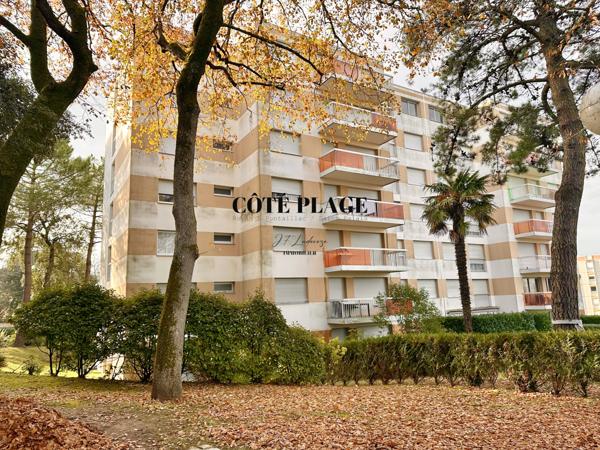 Vaux-sur-Mer (17640) VAUX /MER plage NAUZAN - Résidence en Bord de Mer – Studio T1 Parfait État avec balcon