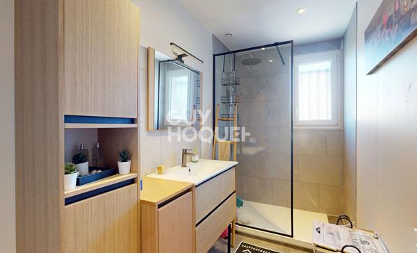 Maison Douvres La Delivrande 7 pièce(s) 154 m2