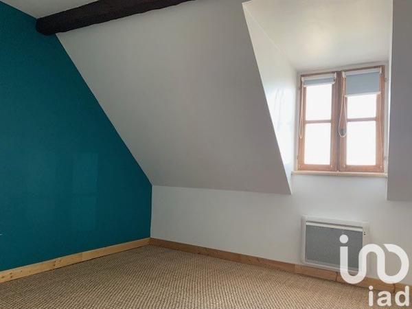 Appartement 5 pièces de 89 m² à Saumur (49400)