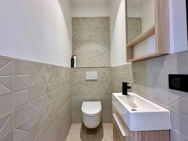 Duplex 100 m2 en rez-de-jardin à vendre 3 pièces FORGES LES BAINS (91)
