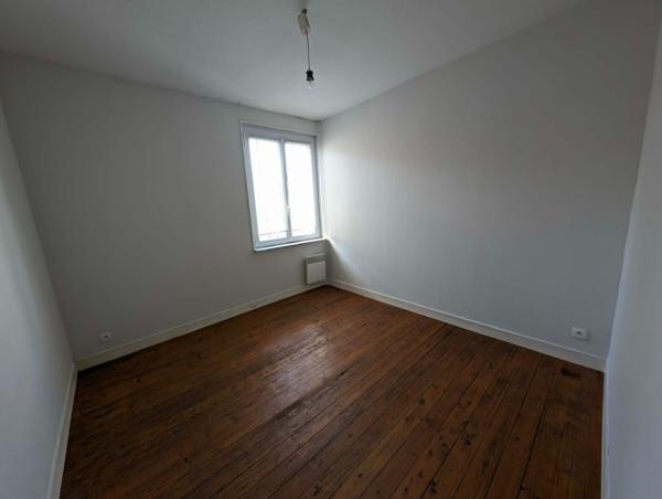 LIMITROPHE CAEN - Maison de ville avec 2 chambres